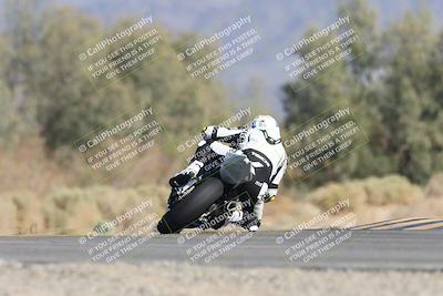 media/Oct-04-2025-CVMA (Sat) [[408bcdd6e4]]/Race 13-Amateur Supersport Open/